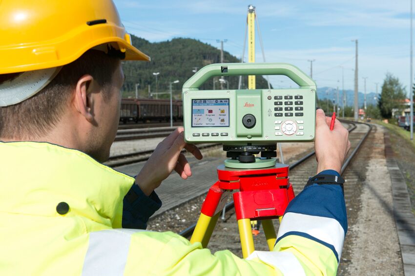 Leica Geosystems LS15 / LS10 Digital Level